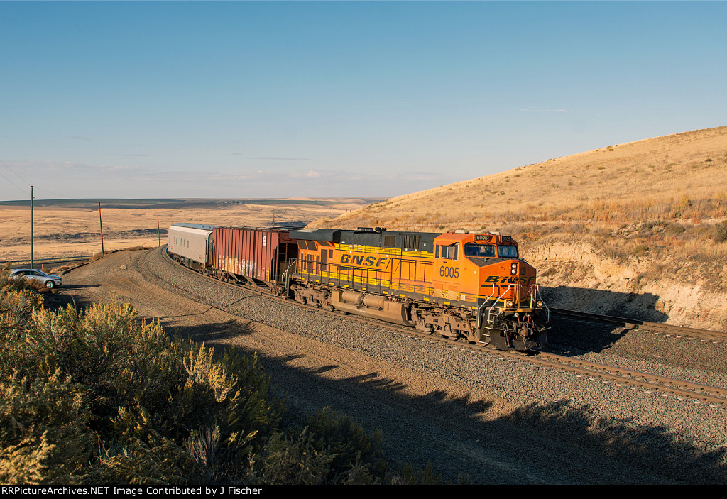 BNSF 6005